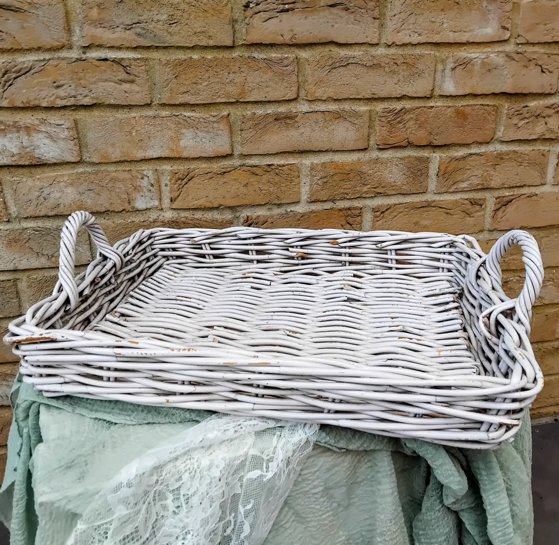 Plateau – Vintage Weiß