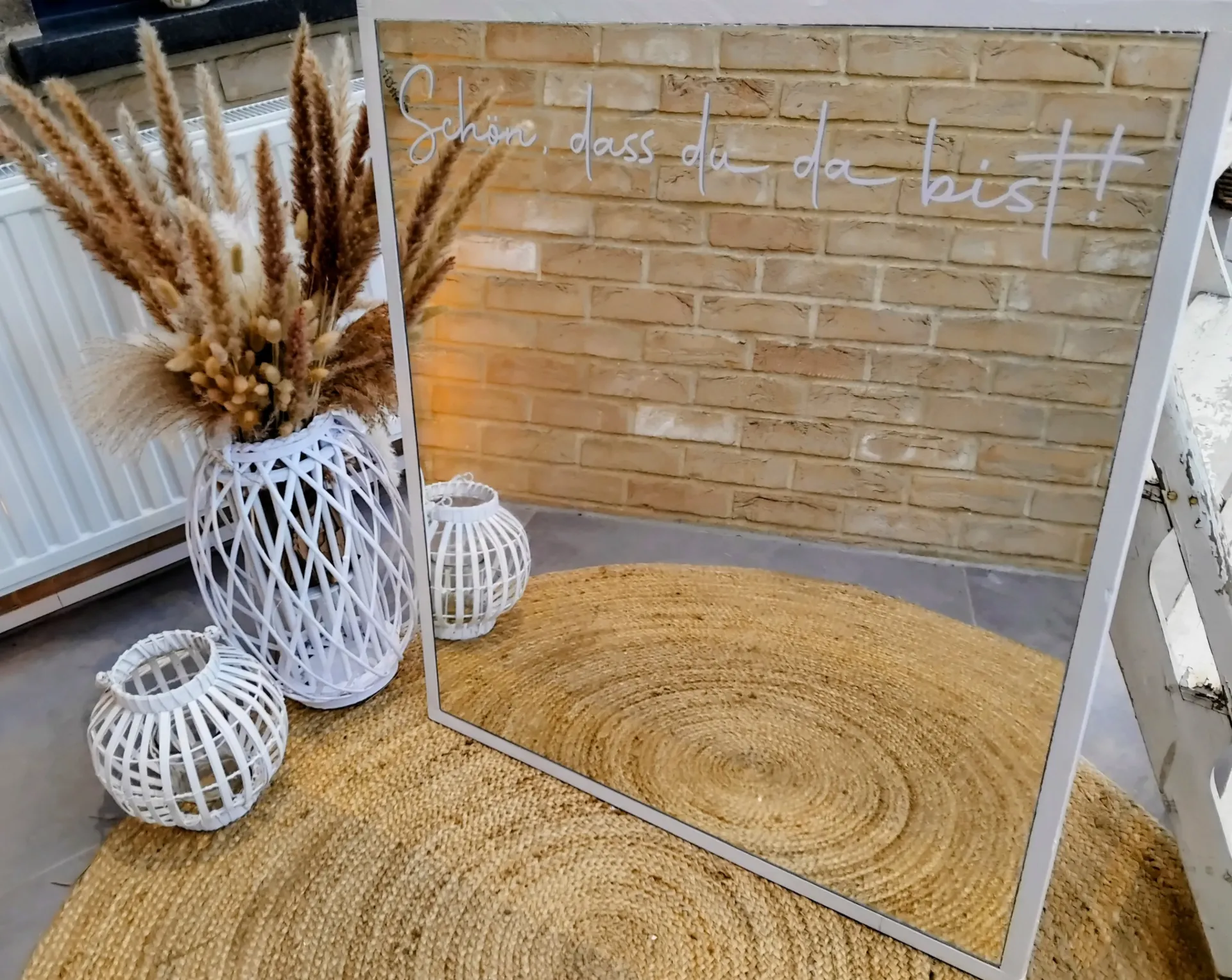 Spiegel – Weiß „Schön, dass du da bist!“